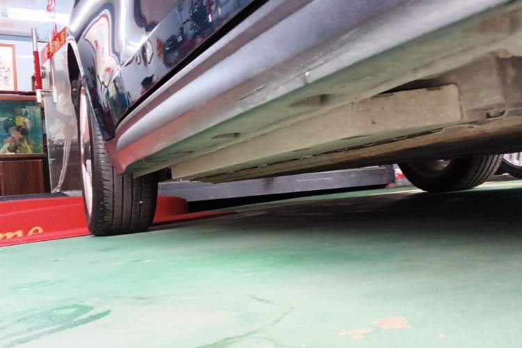 Used ORA Good Cat 2021 400km Standard Range Venus Edition Lithium Iron Phosphate Right Side Sill