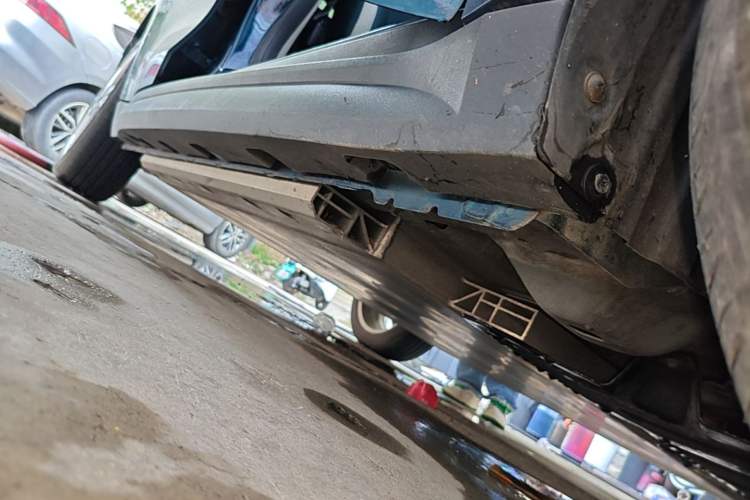 Used ORA Good Cat 2021 400km Standard Range Athena Edition Lithium-Ion Battery Right Side Sill