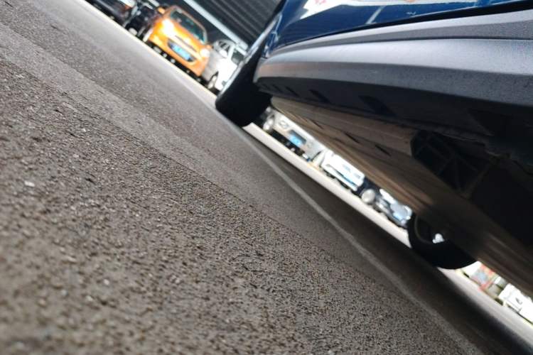 Used ORA Good Cat 2021 400km Standard Range Athena Edition Lithium-Ion Battery Right Side Sill