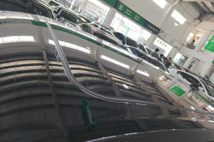 Used ORA Good Cat 2021 400km Standard Range Venus Edition Lithium-Ion Battery Roof