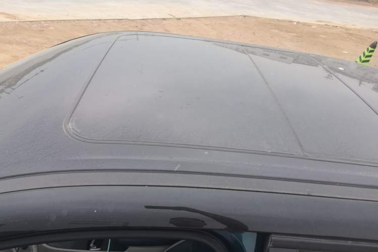 Used ORA Good Cat 2021 400km Standard Range Athena Edition Lithium-Ion Battery Roof