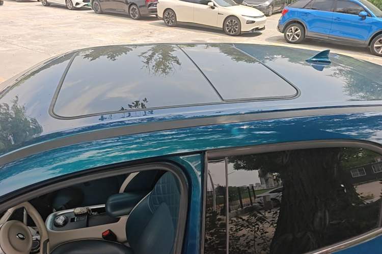 Used ORA Good Cat 2021 400km Standard Range Venus Edition Lithium-Ion Battery Roof