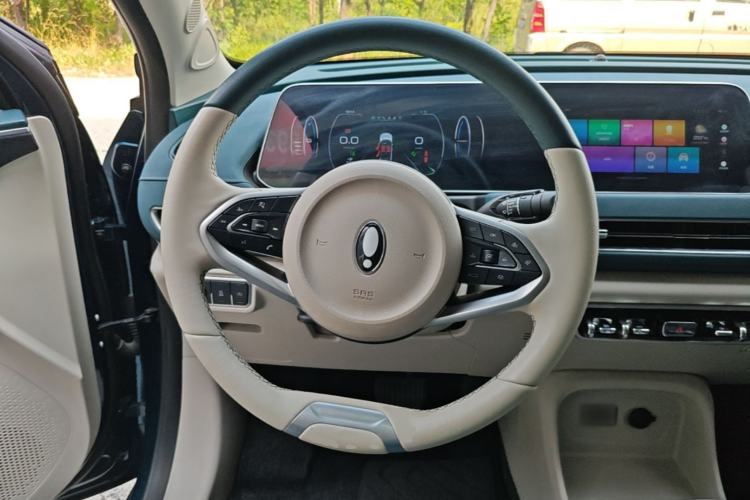 Used ORA Good Cat 2021 400km Standard Range Venus Edition Lithium-Ion Battery Steering Wheel