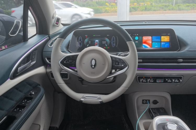 Used ORA Good Cat 2021 400km Standard Range Athena Edition Lithium-Ion Battery Steering Wheel