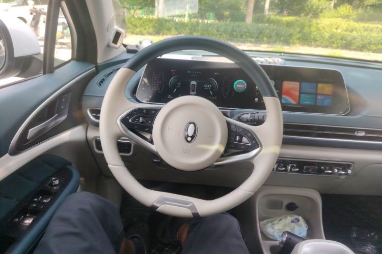Used ORA Good Cat 2021 400km Standard Range Athena Edition Lithium Iron Phosphate Steering Wheel