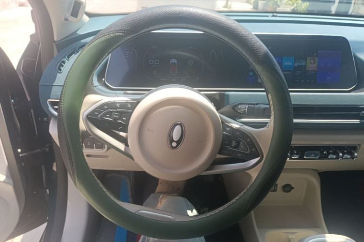 Used ORA Good Cat 2021 400km Standard Range Athena Edition Lithium-Ion Battery Steering Wheel