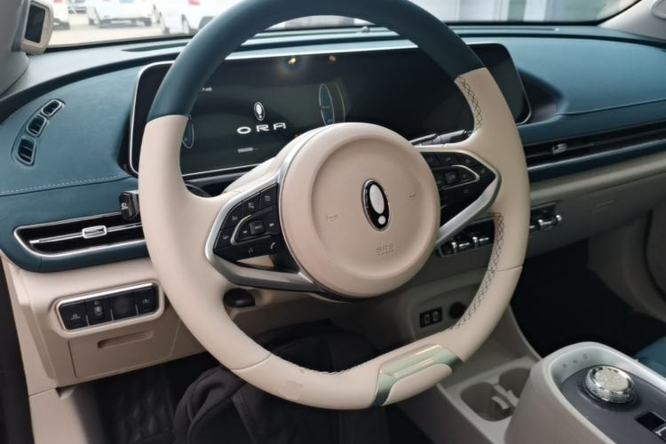 Used ORA Good Cat 2021 400km Standard Range Athena Edition Lithium Iron Phosphate Steering Wheel