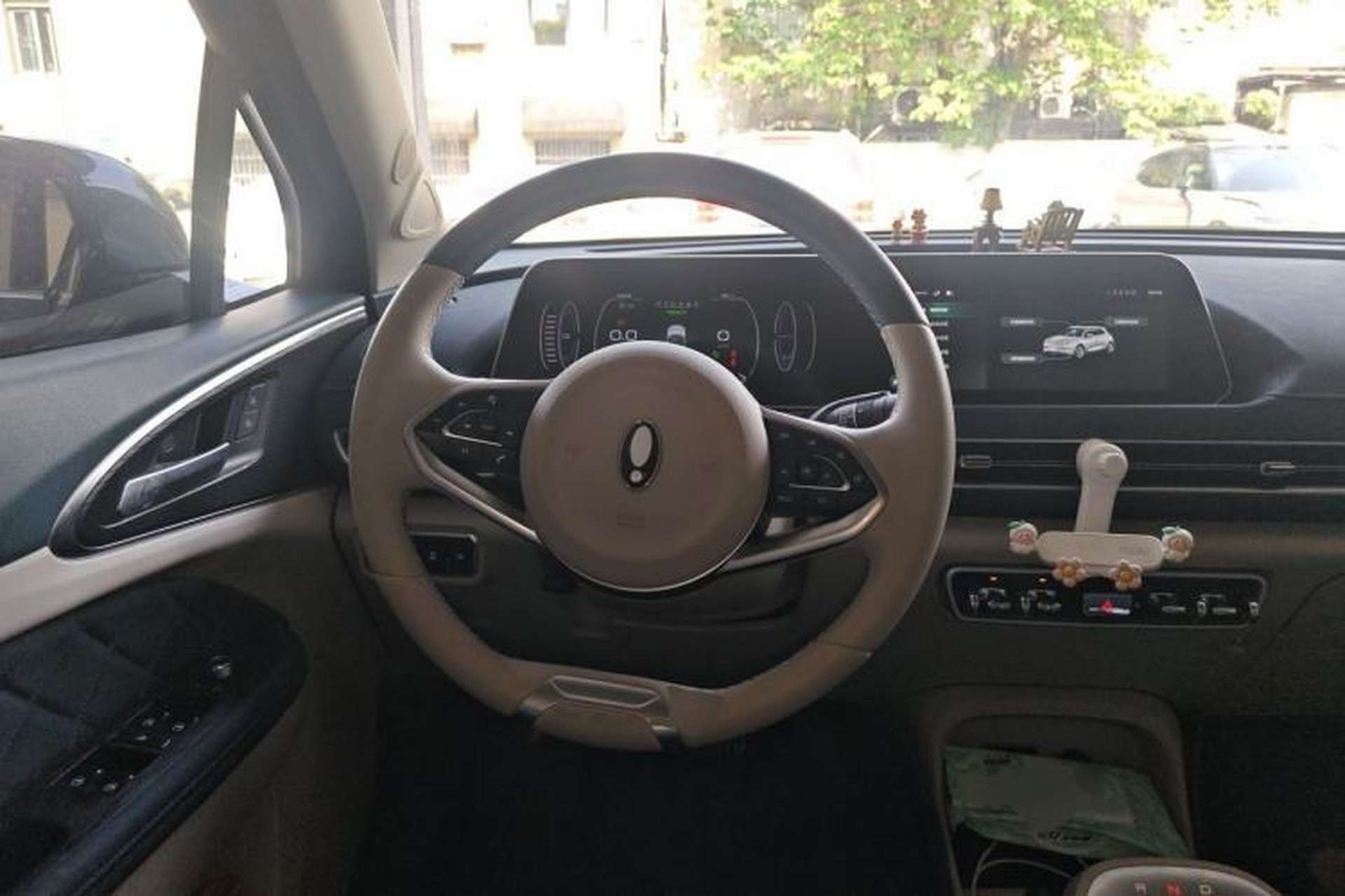 Used ORA Good Cat 2021 500km Long-Range Apollo Edition Ternary Lithium Steering Wheel