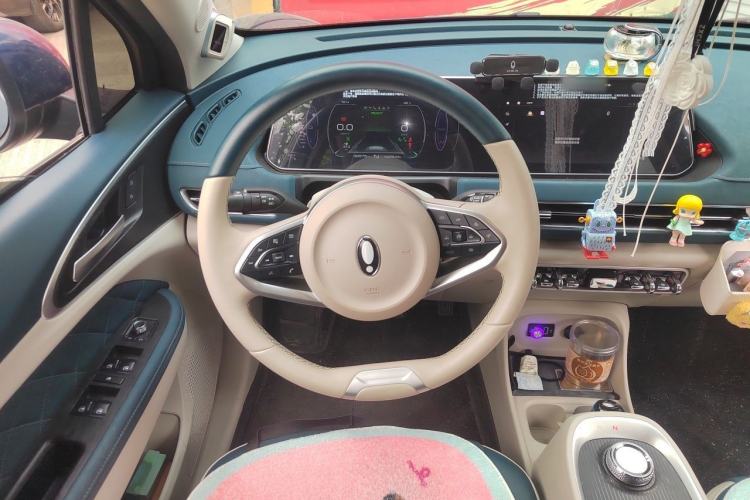 Used ORA Good Cat 2021 400km Standard Range Athena Edition Lithium-Ion Battery Steering Wheel