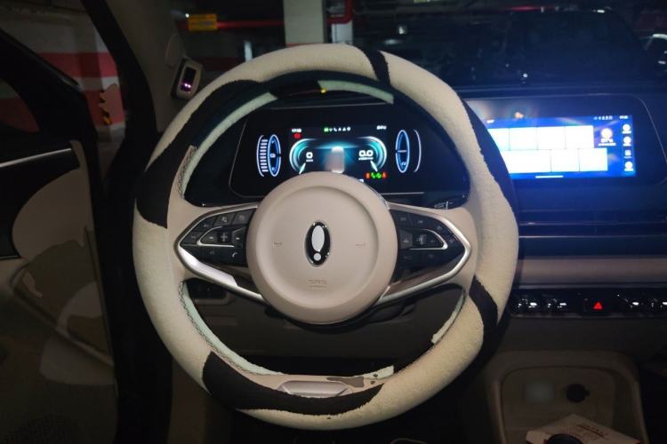 Used ORA Good Cat 2021 400km Standard Range Athena Edition Lithium-Ion Battery Steering Wheel