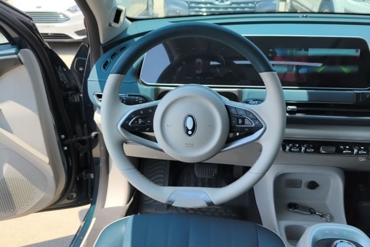 Used ORA Good Cat 2021 400km Standard Range Athena Edition Lithium-Ion Battery Steering Wheel