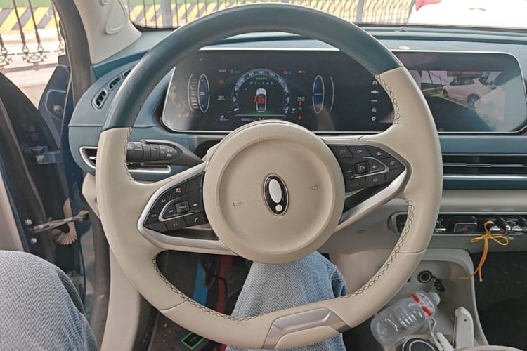 Used ORA Good Cat 2021 400km Standard Range Venus Edition Lithium-Ion Battery Steering Wheel