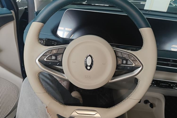 Used ORA Good Cat 2021 400km Standard Range Venus Edition Lithium-Ion Battery Steering Wheel
