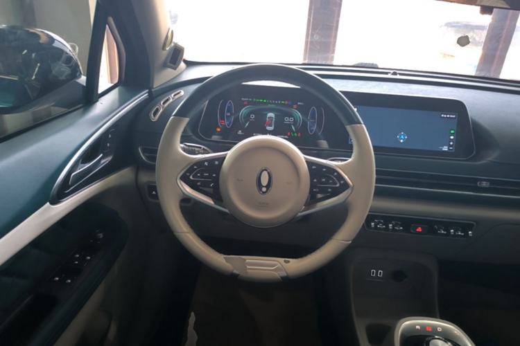 Used ORA Good Cat 2021 400km Standard Range Athena Edition Lithium-Ion Battery Steering Wheel
