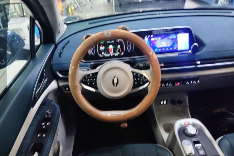 Used ORA Good Cat 2021 400km Standard Range Venus Edition Lithium Iron Phosphate Steering Wheel