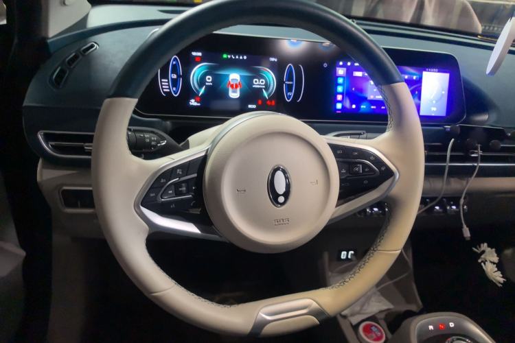 Used ORA Good Cat 2021 400km Standard Range Venus Edition Lithium-Ion Battery Steering Wheel