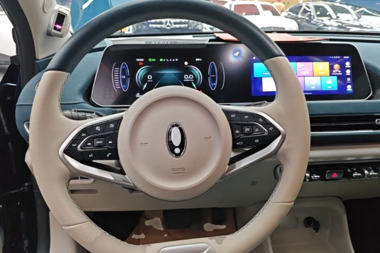Used ORA Good Cat 2021 400km Standard Range Athena Edition Lithium Iron Phosphate Steering Wheel