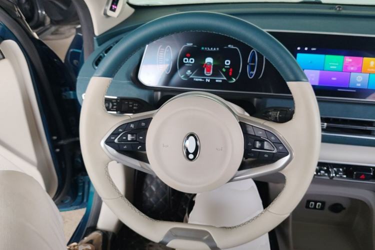 Used ORA Good Cat 2021 400km Standard Range Athena Edition Lithium-Ion Battery Steering Wheel