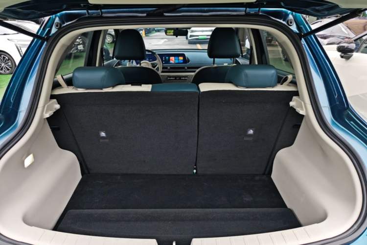Used ORA Good Cat 2021 500km Long-Range Poseidon Edition Lithium-Ion Battery Trunk