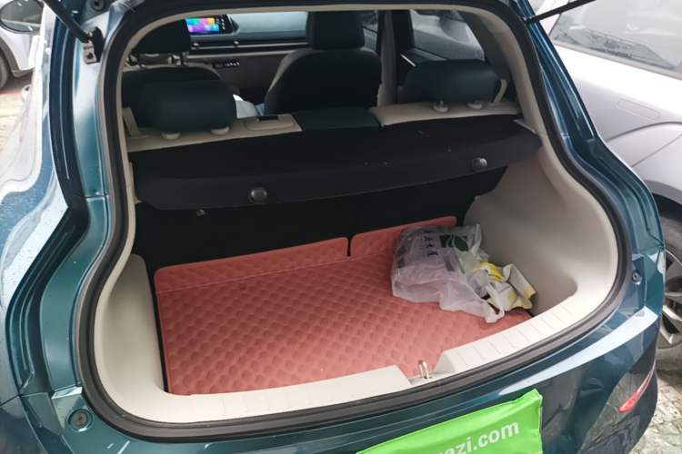 Used ORA Good Cat 2021 400km Standard Range Athena Edition Lithium-Ion Battery Trunk