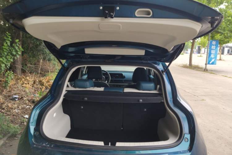 Used ORA Good Cat 2021 400km Standard Range Athena Edition Lithium-Ion Battery Trunk