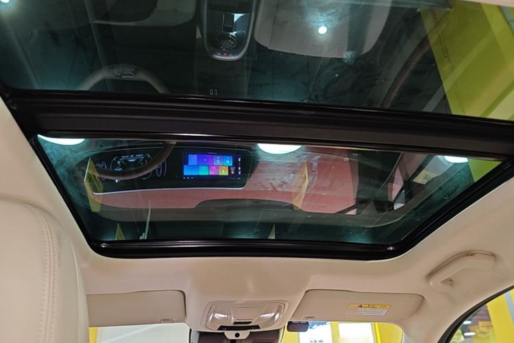 Used ORA Good Cat 2021 500km Long-Range Poseidon Edition Lithium-Ion Battery Headliner