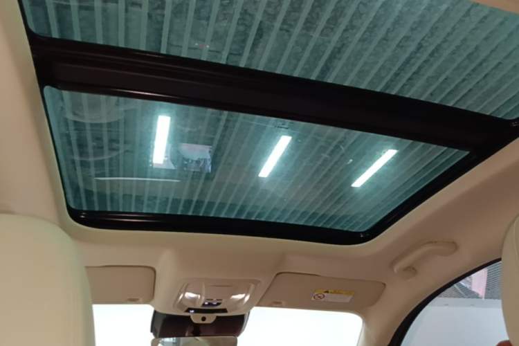 Used ORA Good Cat 2021 400km Standard Range Athena Edition Lithium Iron Phosphate Headliner