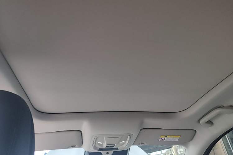 Used ORA Good Cat 2021 400km Standard Range Athena Edition Lithium Iron Phosphate Headliner