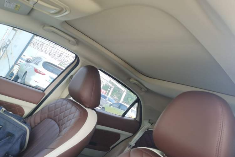 Used ORA Good Cat 2021 500km Long-Range Poseidon Edition Lithium-Ion Battery Headliner