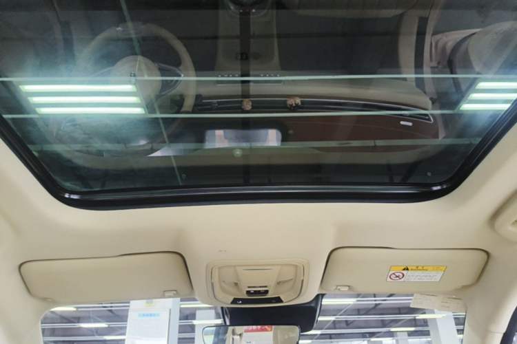 Used ORA Good Cat 2021 400km Standard Range Venus Edition Lithium Iron Phosphate Headliner