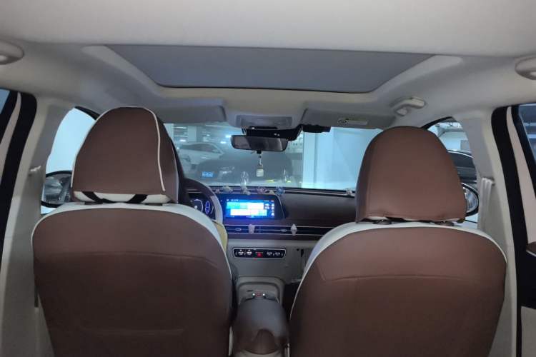 Used ORA Good Cat 2021 400km Standard Range Venus Edition Lithium-Ion Battery Headliner