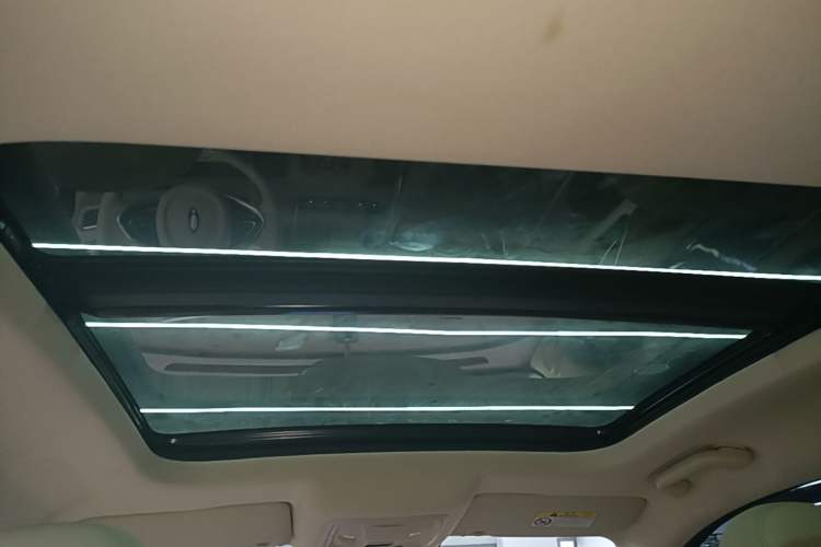 Used ORA Good Cat 2021 500km Long-Range Poseidon Edition Lithium-Ion Battery Headliner