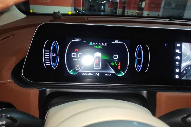 Used ORA Good Cat 2021 400km Standard Range Athena Edition Lithium Iron Phosphate Instrument Cluster
