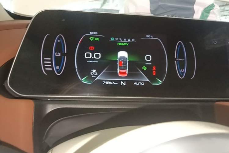 Used ORA Good Cat 2021 400km Standard Range Venus Edition Lithium Iron Phosphate Instrument Cluster