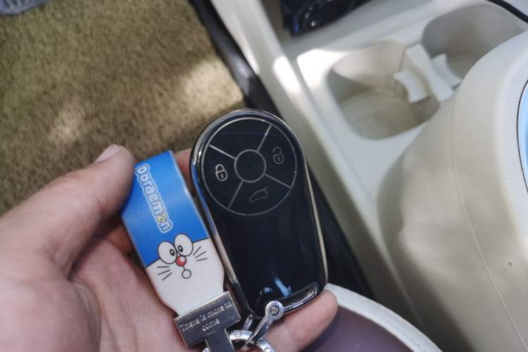 Used ORA Good Cat 2021 500km Long-Range Poseidon Edition Lithium-Ion Battery Interior 1