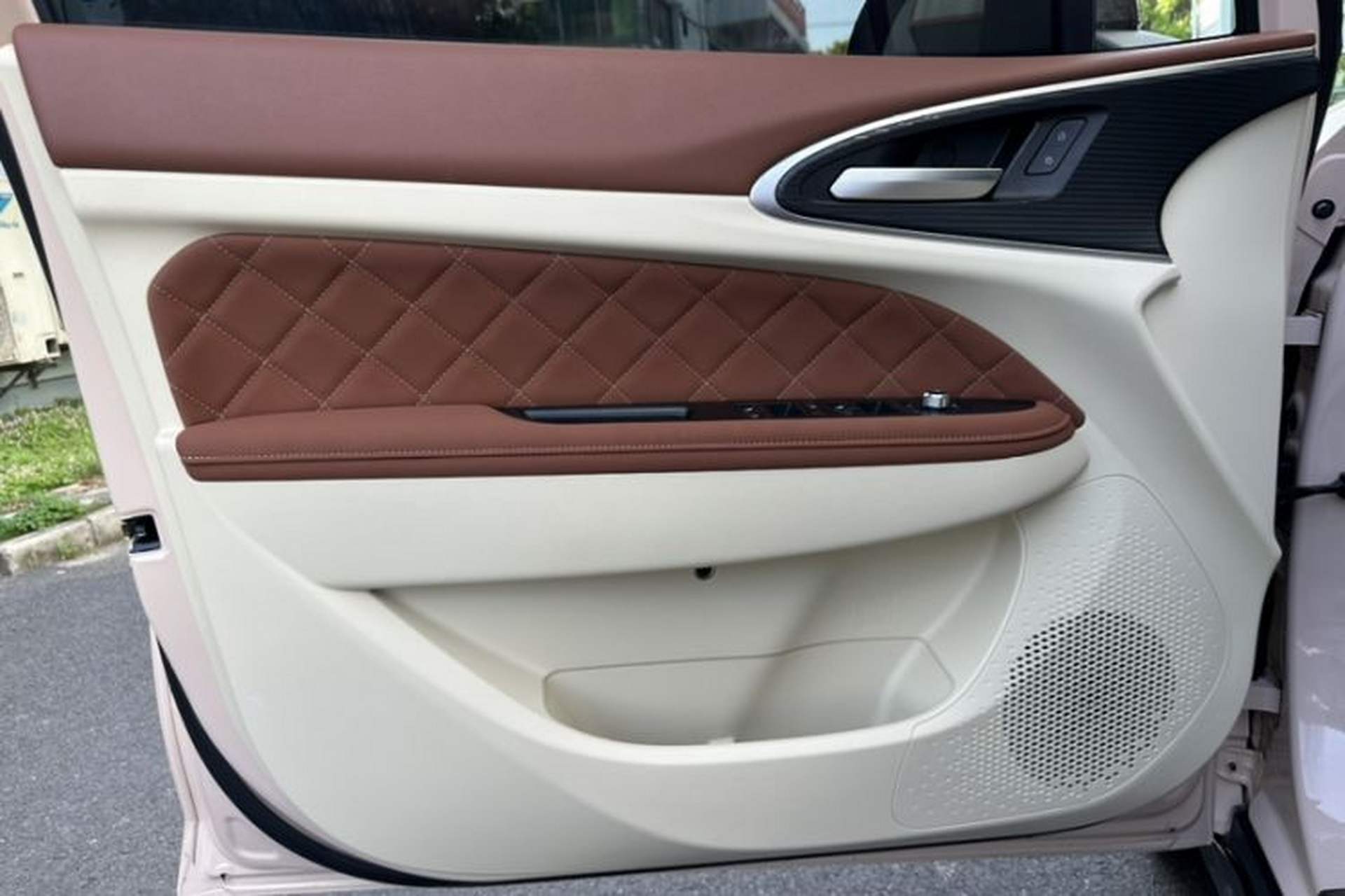 Used ORA Good Cat 2021 500km Long-Range Poseidon Edition Lithium-Ion Battery Interior 10