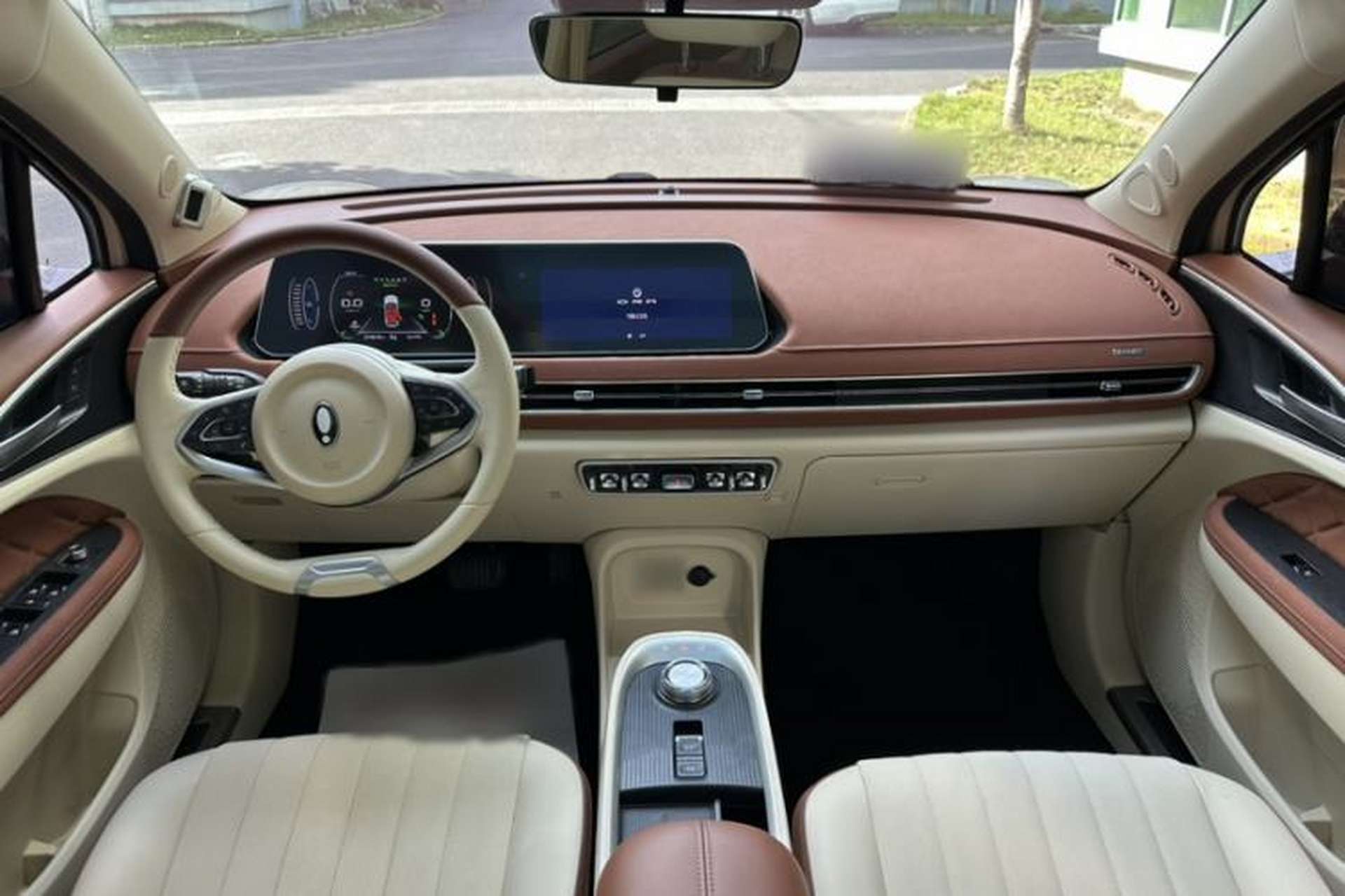 Used ORA Good Cat 2021 500km Long-Range Poseidon Edition Lithium-Ion Battery Interior 2