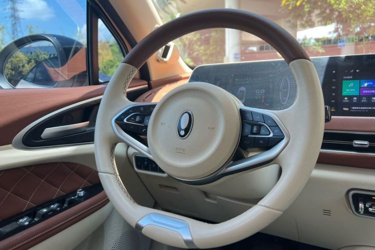 Used ORA Good Cat 2021 400km Standard Range Athena Edition Lithium Iron Phosphate Interior 3