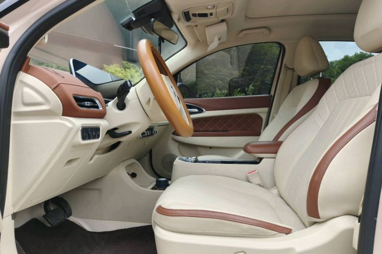 Used ORA Good Cat 2021 400km Standard Range Athena Edition Lithium-Ion Battery Interior 4