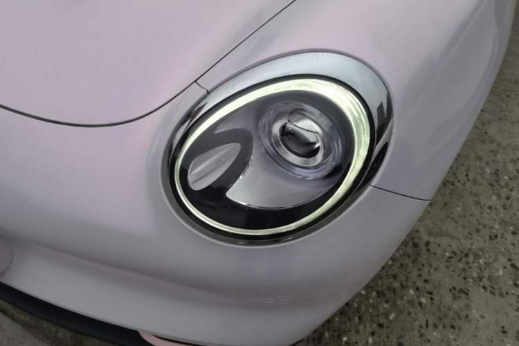 Used ORA Good Cat 2021 400km Standard Range Venus Edition Lithium-Ion Battery Left Front Headlight