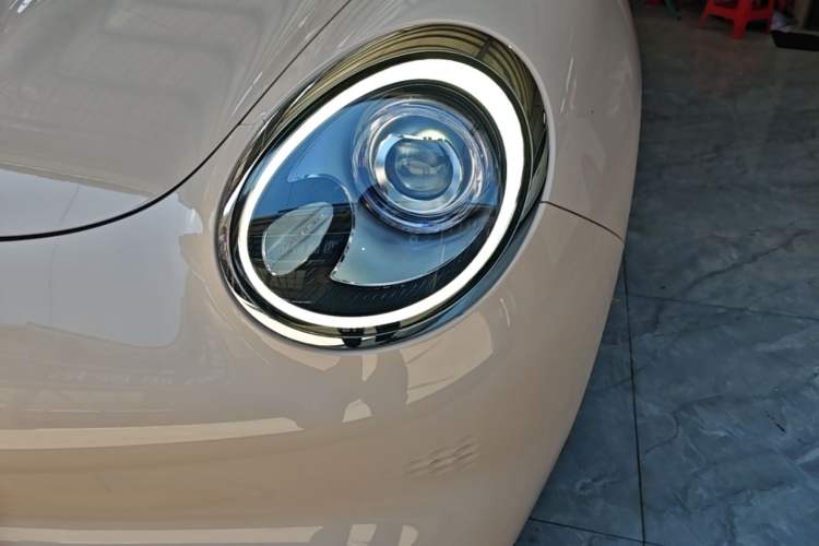 Used ORA Good Cat 2021 400km Standard Range Venus Edition Lithium Iron Phosphate Left Front Headlight