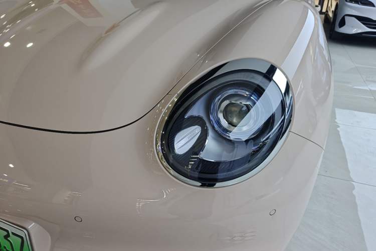 Used ORA Good Cat 2021 400km Standard Range Athena Edition Lithium-Ion Battery Left Front Headlight