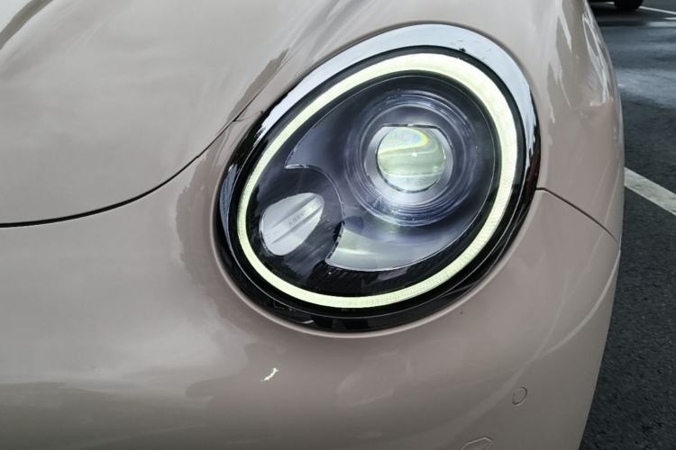 Used ORA Good Cat 2021 400km Standard Range Athena Edition Lithium Iron Phosphate Left Front Headlight