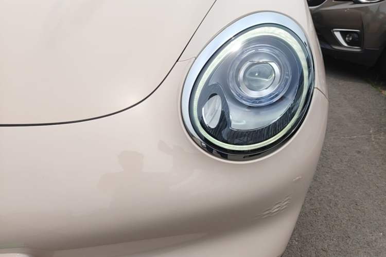 Used ORA Good Cat 2021 400km Standard Range Venus Edition Lithium Iron Phosphate Left Front Headlight