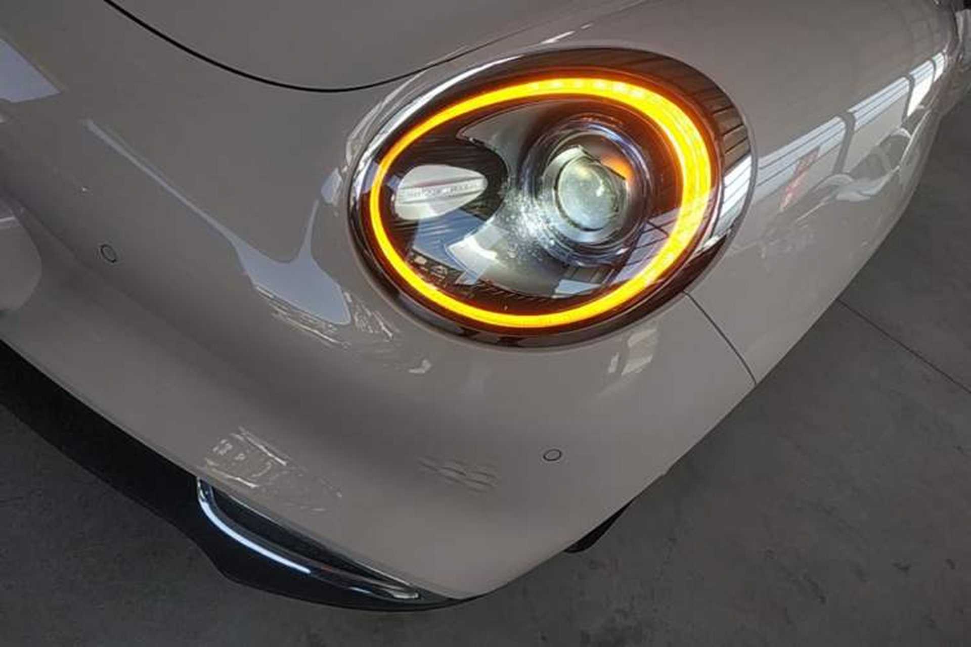 Used ORA Good Cat 2021 400km Standard Range Athena Edition Lithium-Ion Battery Left Front Headlight