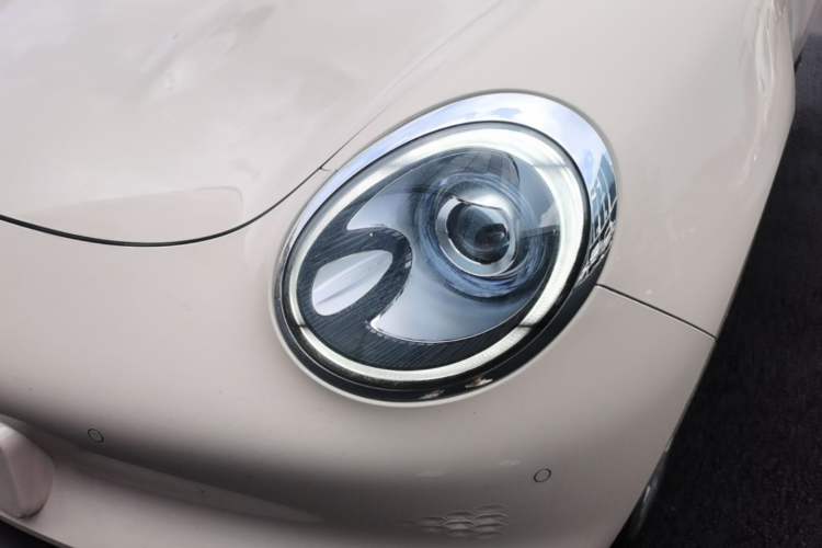 Used ORA Good Cat 2021 400km Standard Range Athena Edition Lithium Iron Phosphate Left Front Headlight