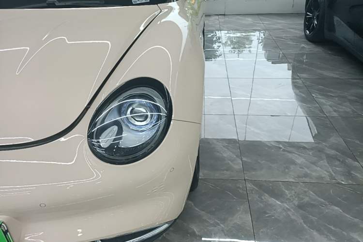 Used ORA Good Cat 2021 500km Long-Range Poseidon Edition Lithium-Ion Battery Left Front Headlight