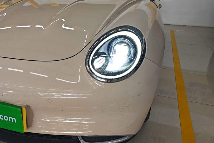 Used ORA Good Cat 2021 400km Standard Range Athena Edition Lithium-Ion Battery Left Front Headlight