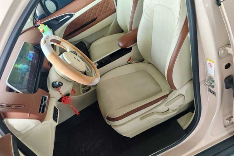 Used ORA Good Cat 2021 400km Standard Range Venus Edition Lithium-Ion Battery Left Front Seat