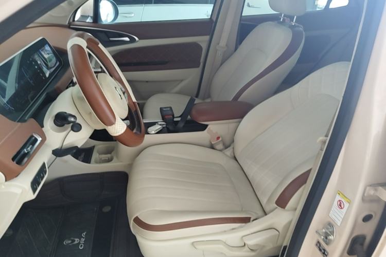 Used ORA Good Cat 2021 400km Standard Range Venus Edition Lithium-Ion Battery Left Front Seat